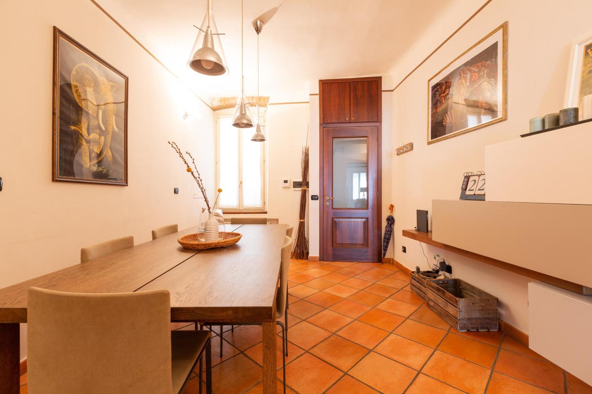 Cosy Two Bedroom Close To Navigli Milán